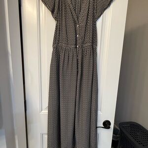 Rungolee Floral Midi Dress | Women’s Size L | Black & White